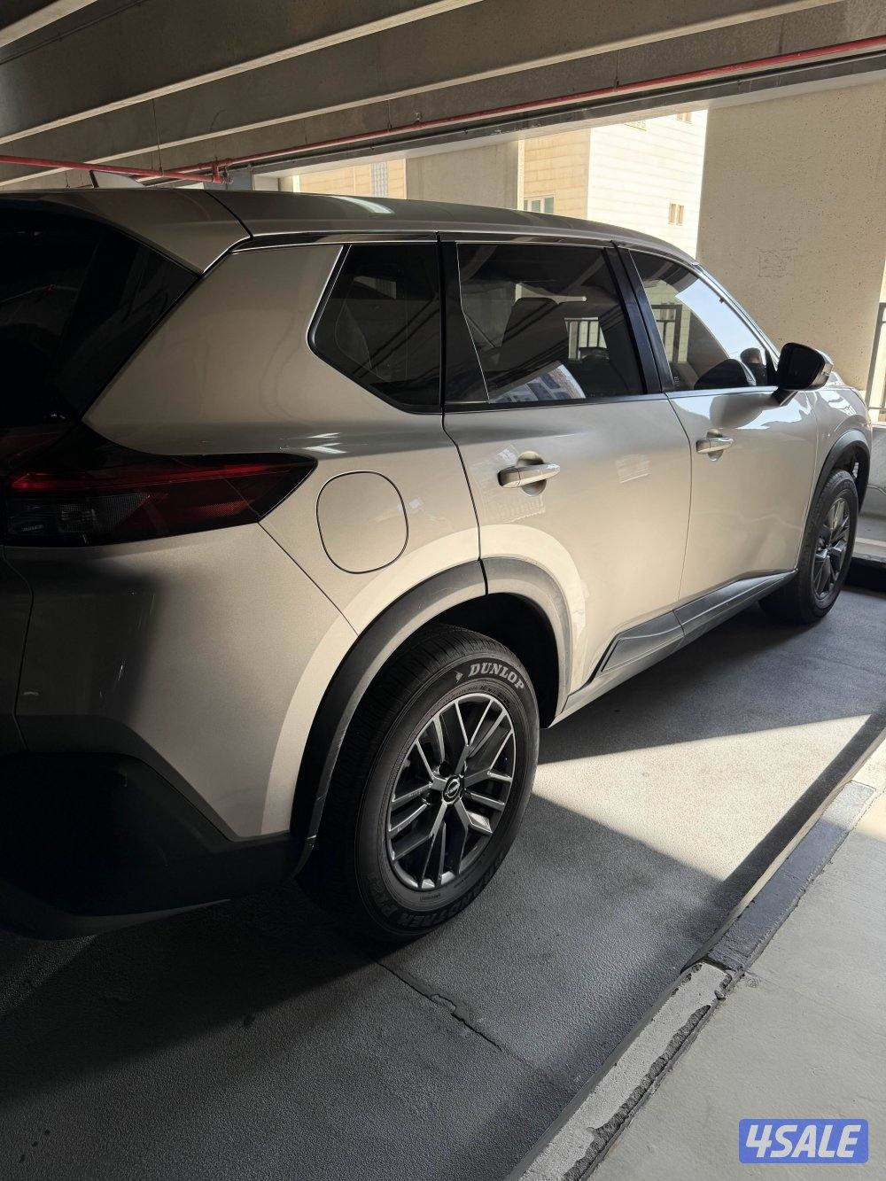 نيسان اكس تريل موديل ٢٠٢٥، ذهبي ممشى ١٦،٧٠٠. صبغ الوكالة ماعدا قطعة1