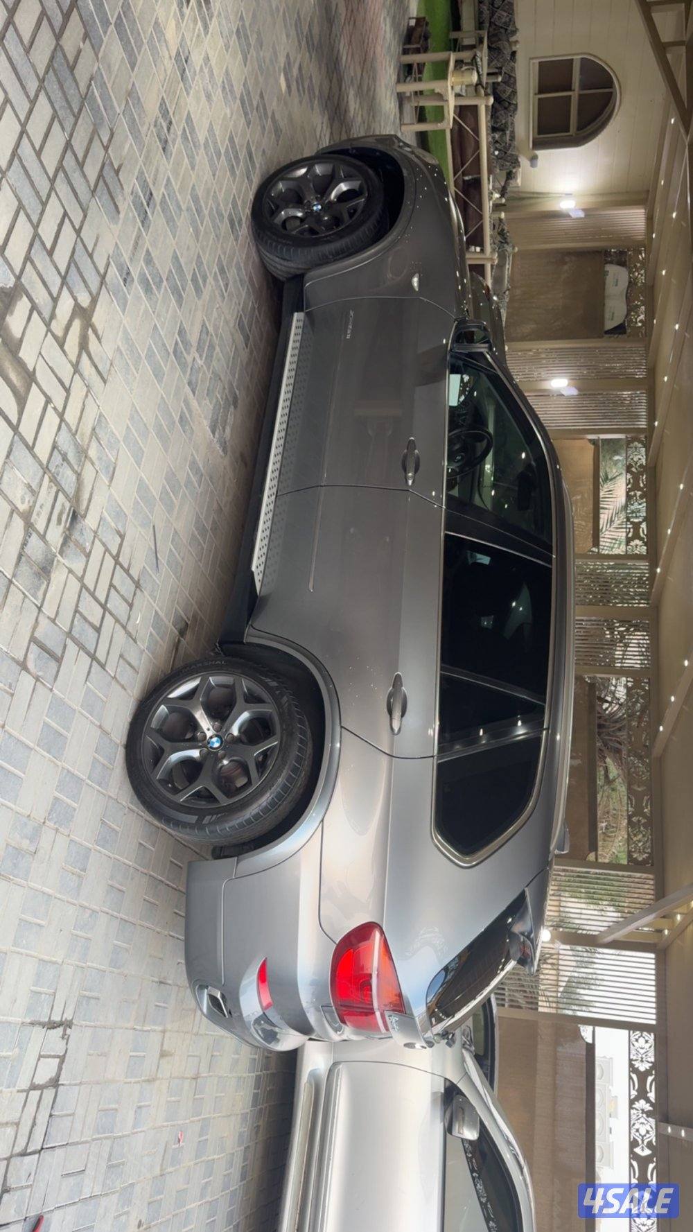 للبيع X5 موديل 2012 ماشي 240 الف درجه الاوله كامل المواصفات بحاله الوك1