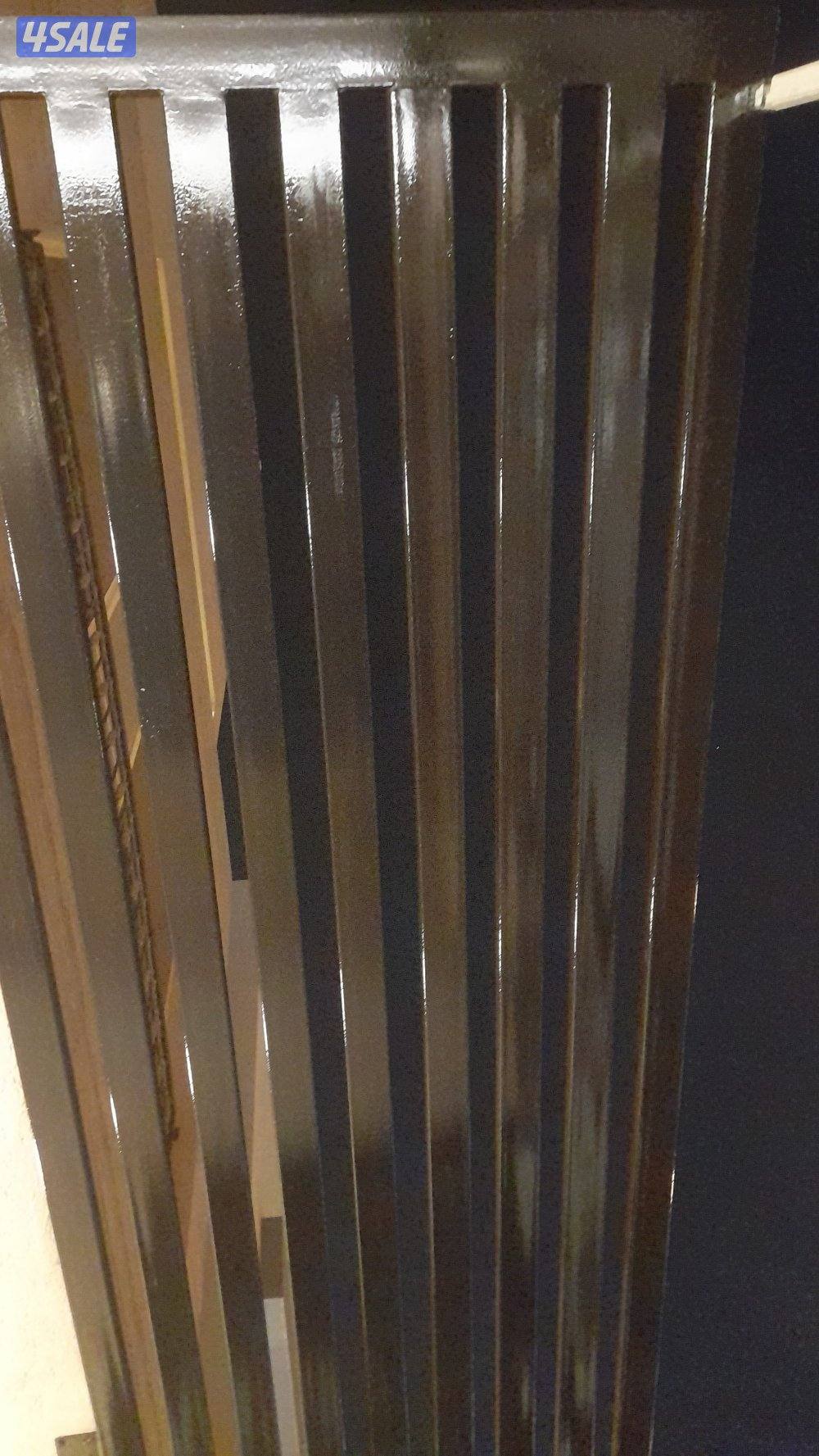 حداد مظلات خام خشبي غرفة مخازن جميع عمال حداده معلم باكستاني13