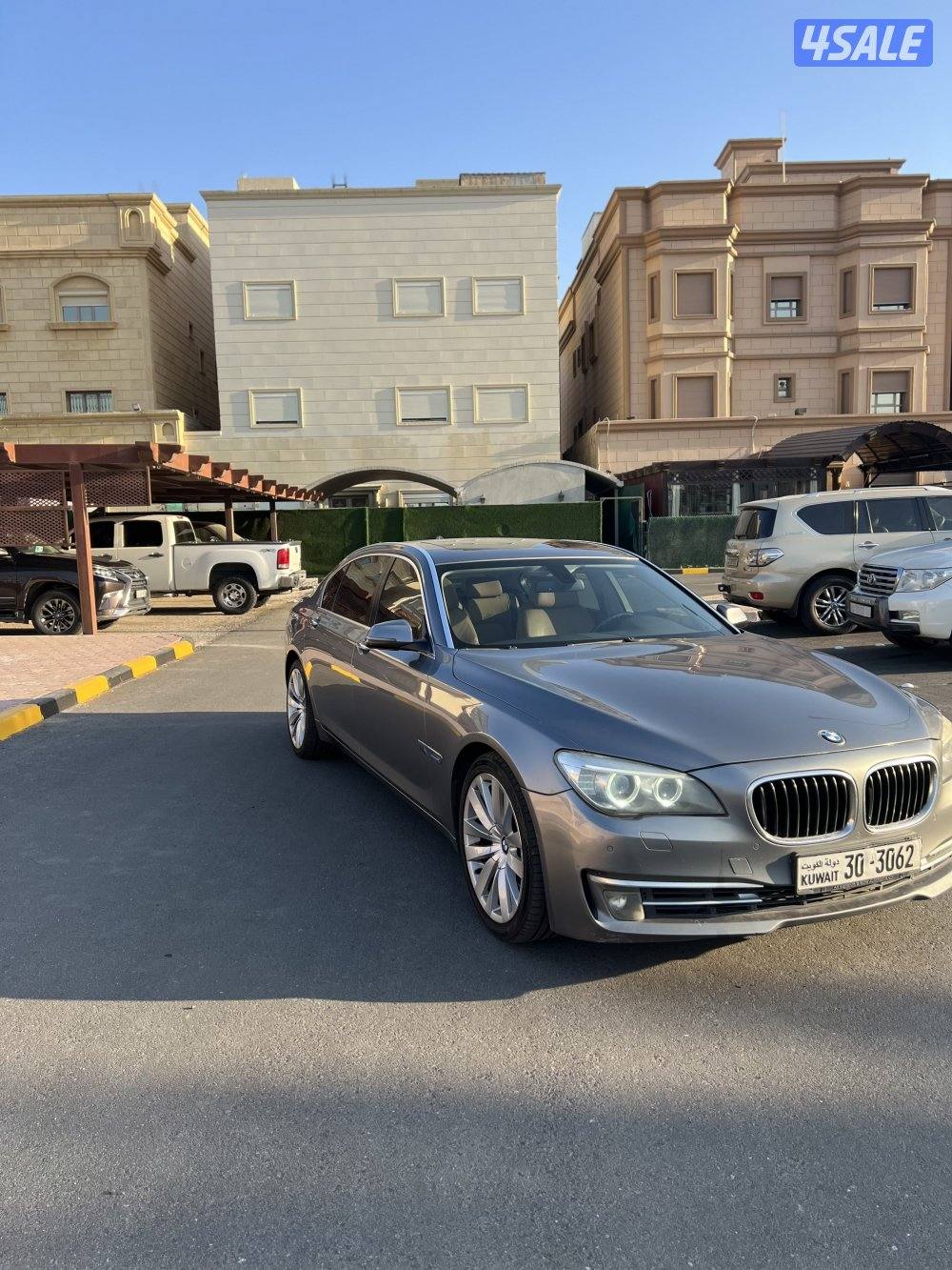 BMW 740 li5