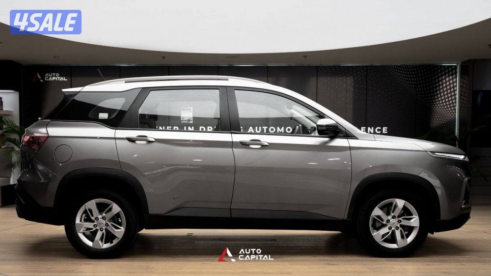 Cheve Captiva 1.5L 4 Cylinder 7 seats3