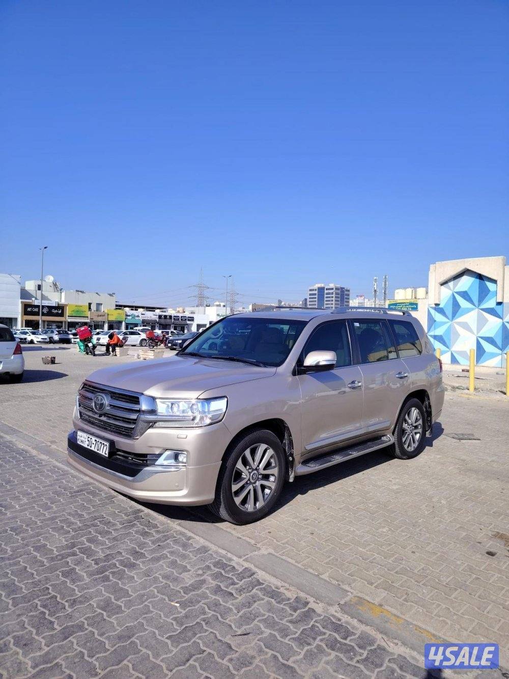 لاند كروز VXR الساير 2019 بحاله الوكاله عداد 151 الف0