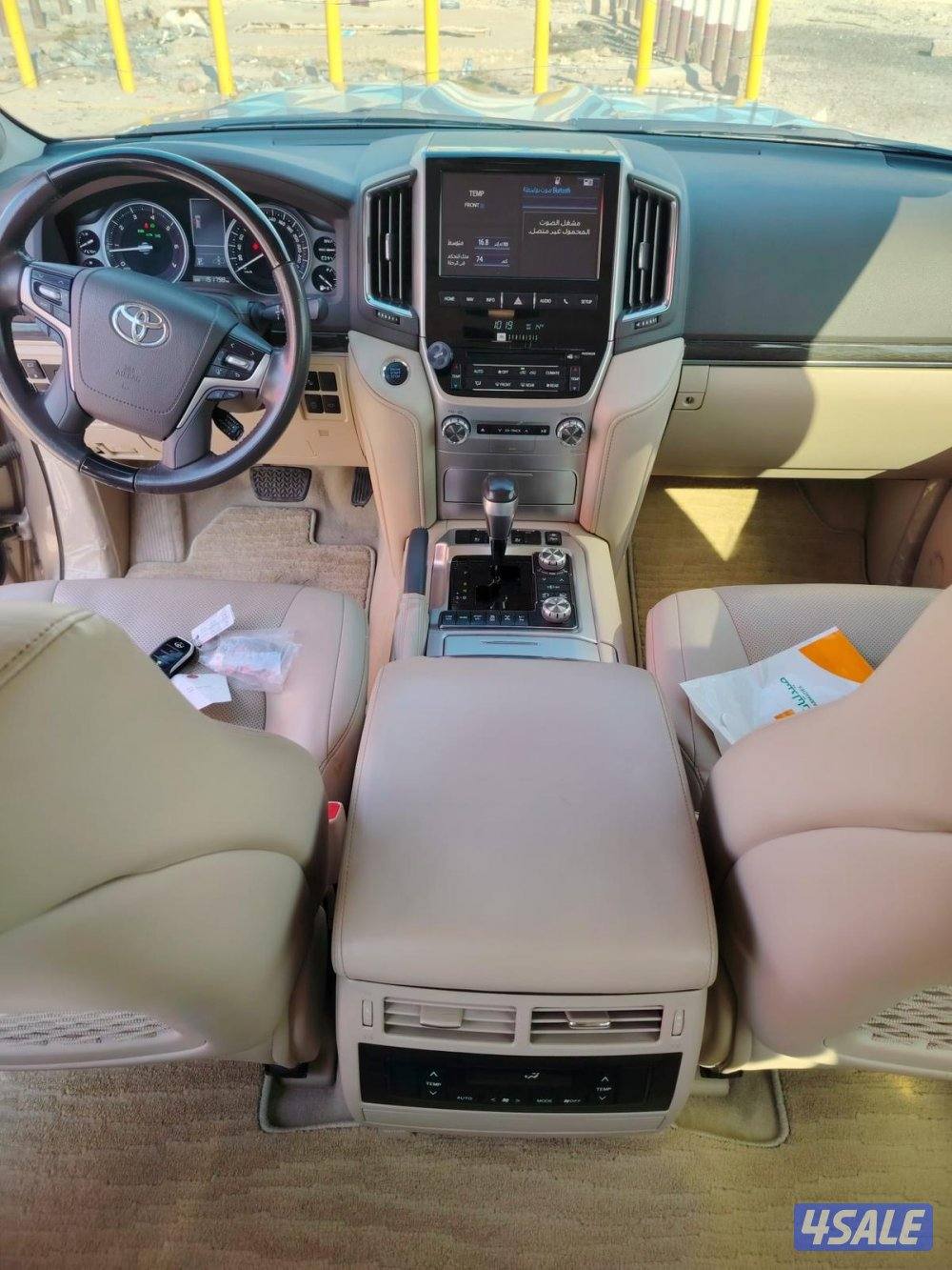 لاند كروز VXR الساير 2019 بحاله الوكاله عداد 151 الف4