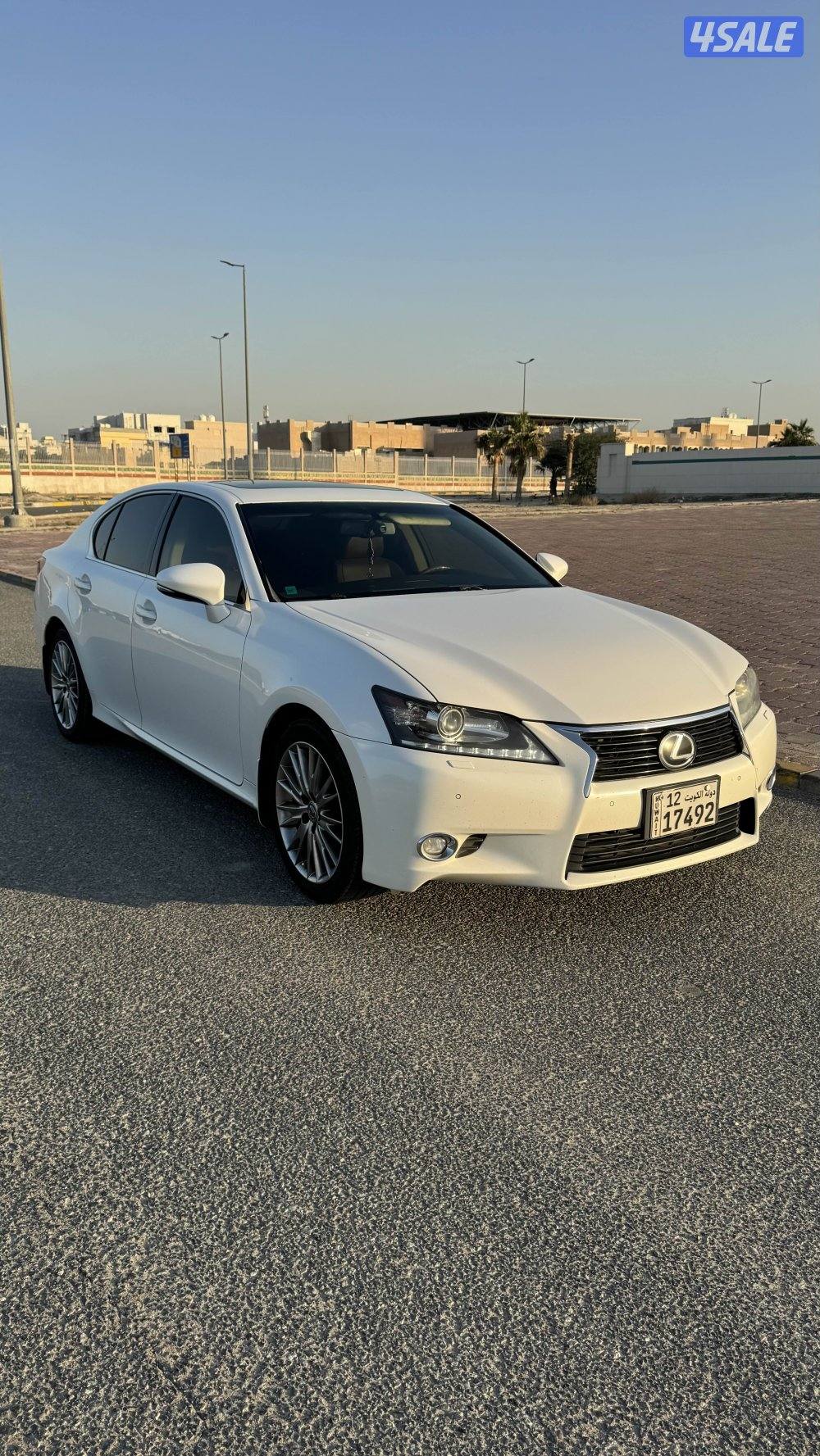 لكزس 6 سلندر GS 350 وارد الساير1