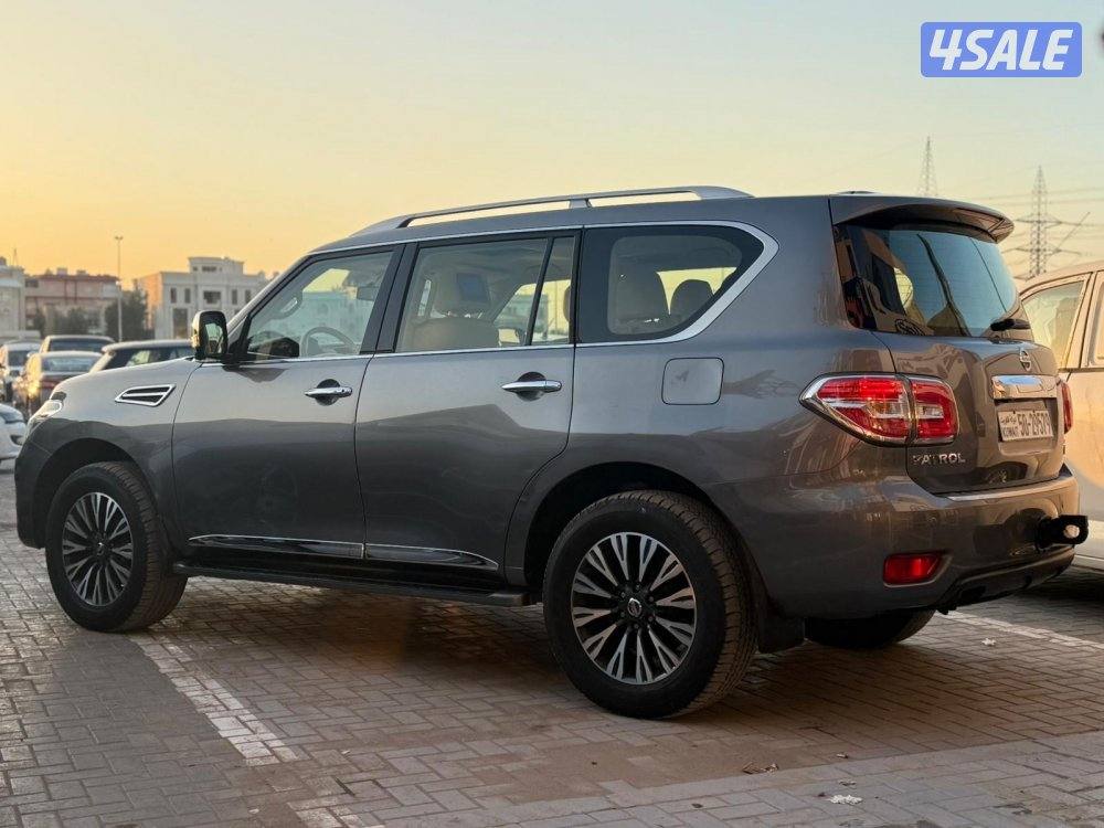 للبيع باترول بلاتنيوم  20172