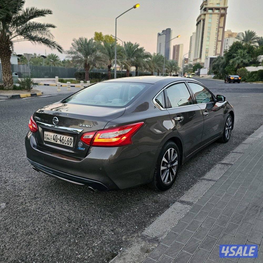 Nissan Altima 20176