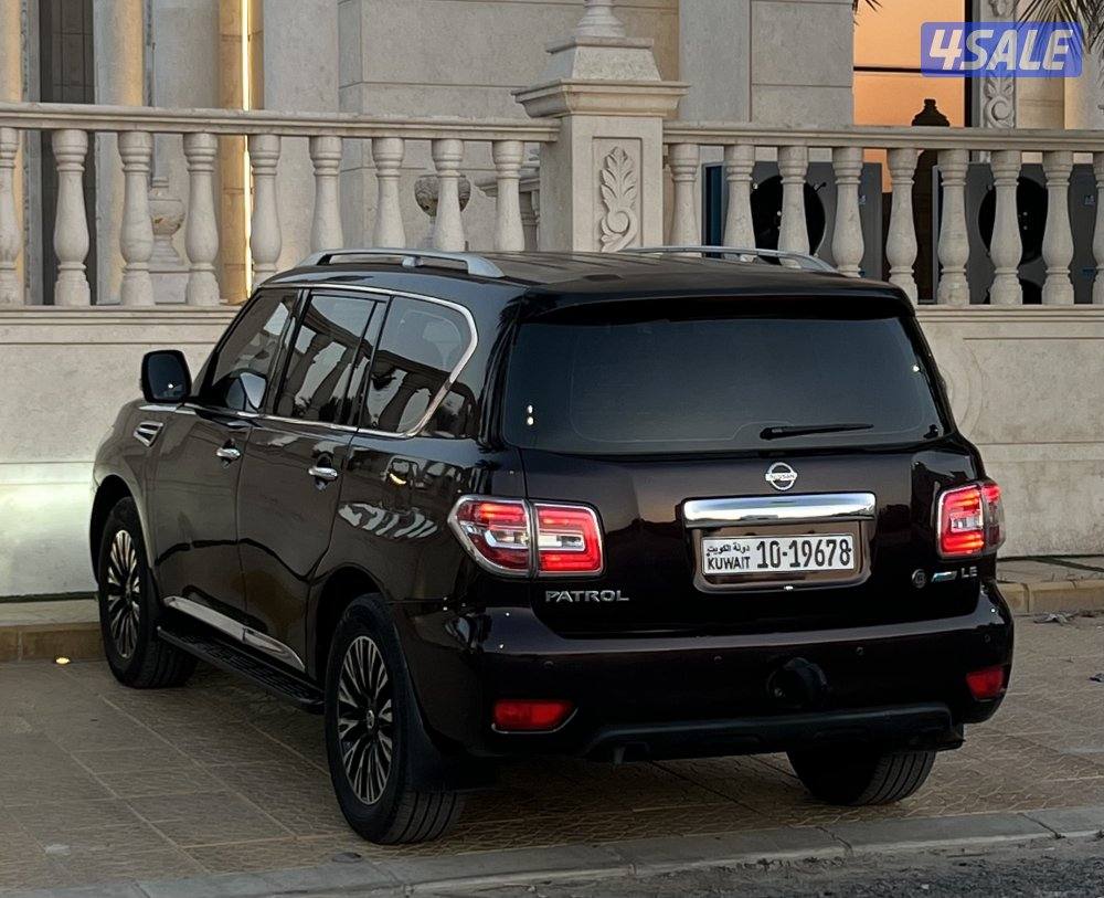 للبيع نيسان باترول بلاتينيوم LE1