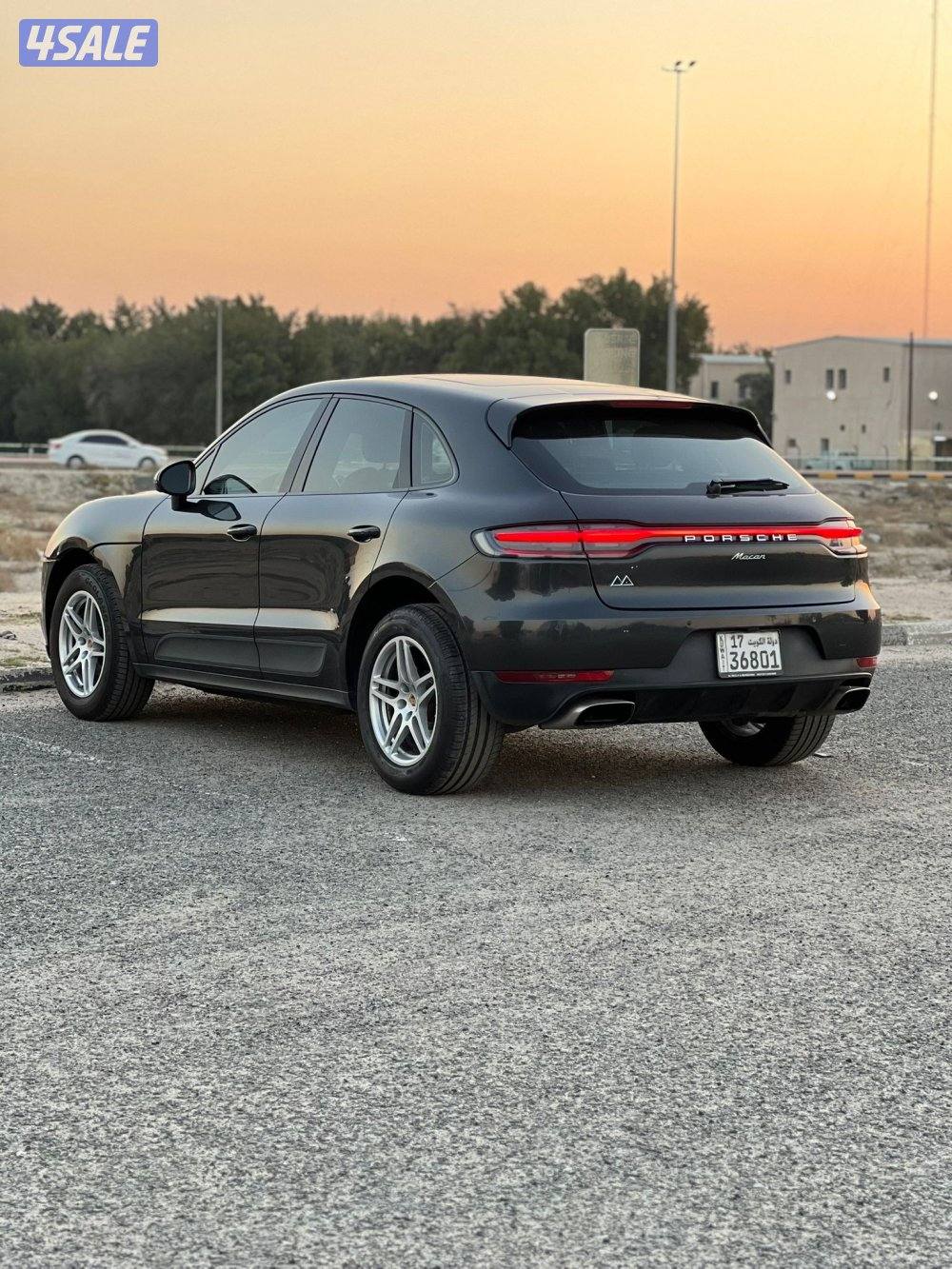 للبيع بورش ماكان موديل 2020 ماشي 67 الف فقط0