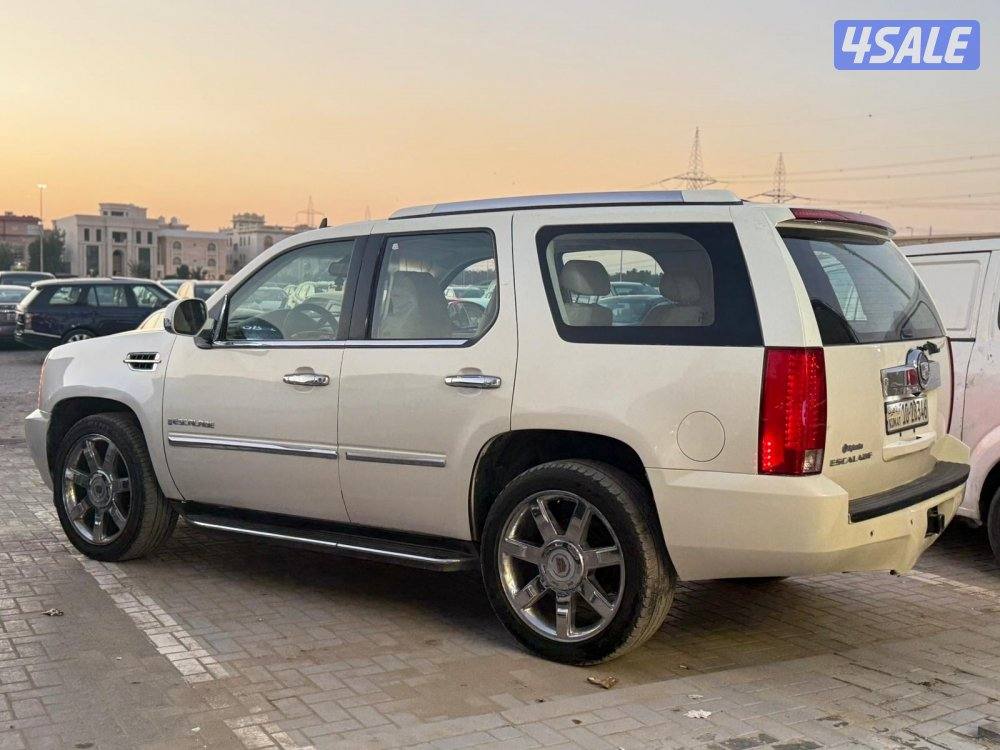 للبيع اسكاليد 20072