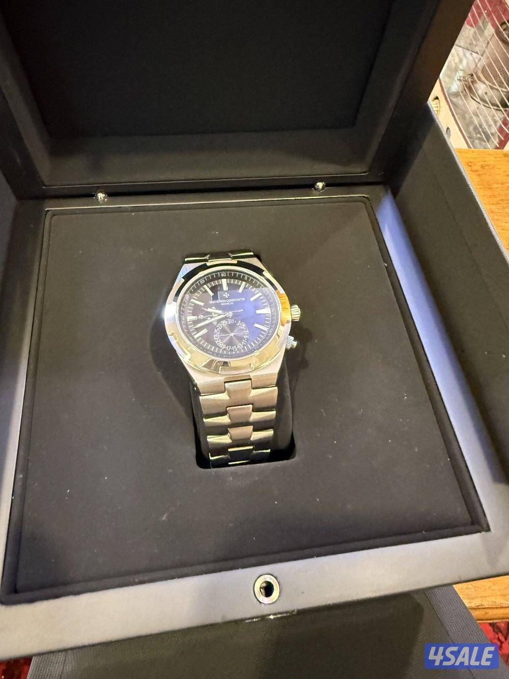 فاشرون كونستانتين لون اسود ماستر كوبي5