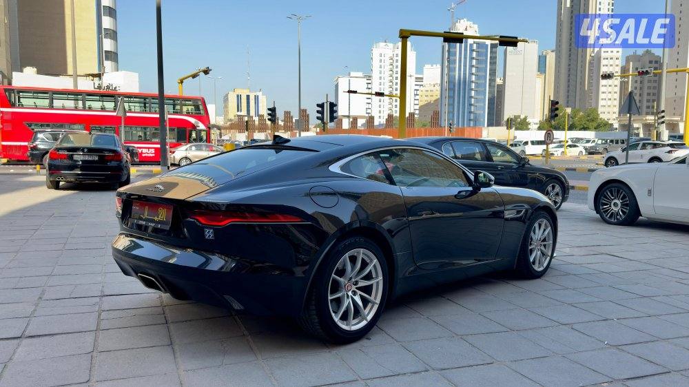 جاكوار F,TYPE/ موديل 2021/ عداد 33 ألف/ قمة بالنظافة6