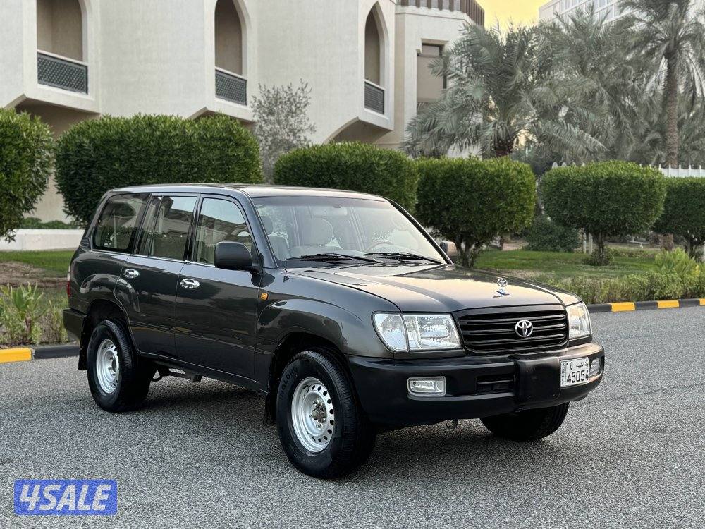لاندكروزر GX_R V6 موديل 2005 بحاله ممتازه جدا1