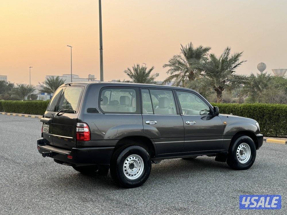 لاندكروزر GX_R V6 موديل 2005 بحاله ممتازه جدا3