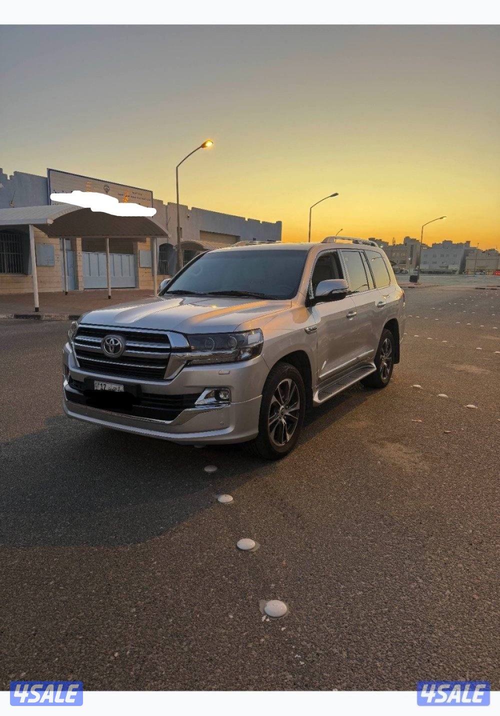 لاند كروزر  قراند تورينق 2020  عداد 56 الف  .2