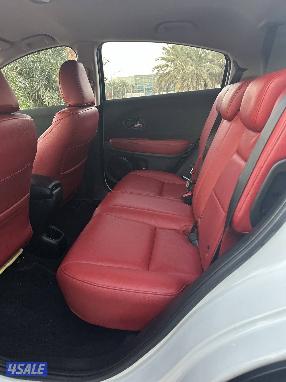 للبيع HONDA HR-V موديل 2021 وارد الوكاله ماشي 75 ألف8