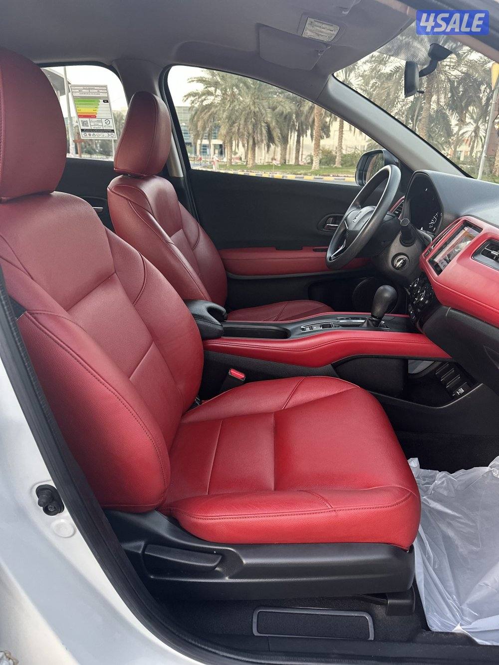 للبيع HONDA HR-V موديل 2021 وارد الوكاله ماشي 75 ألف9