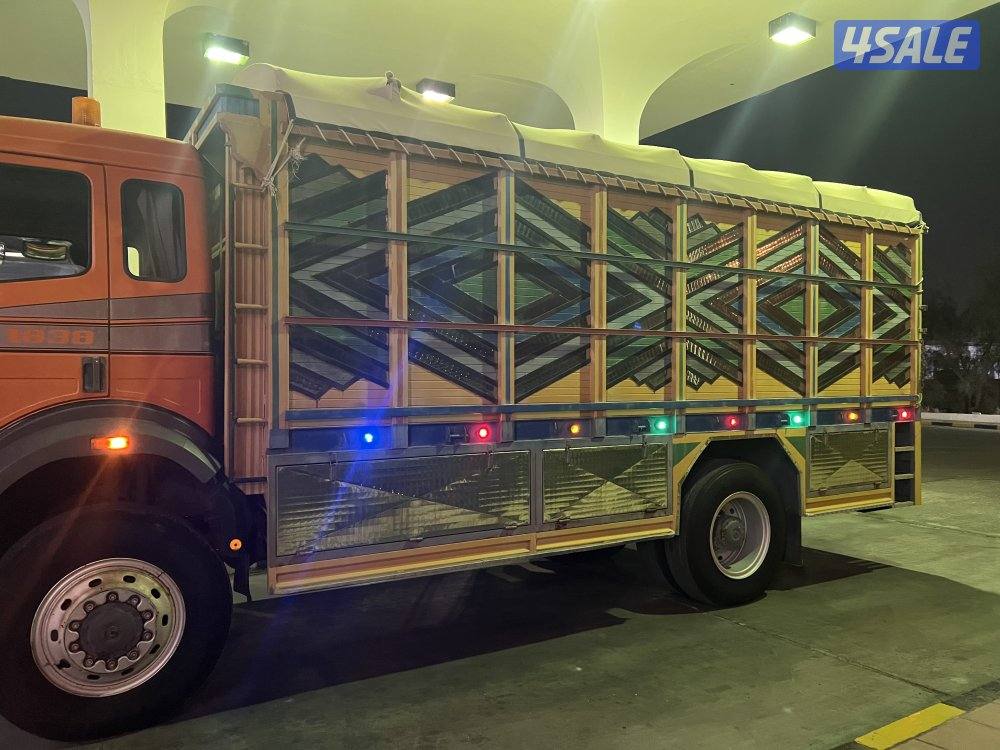 مورسيدس موديل 19943