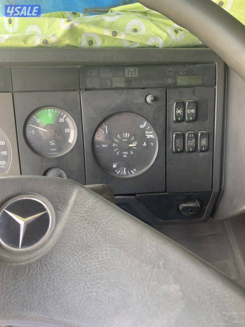 مورسيدس موديل 19945