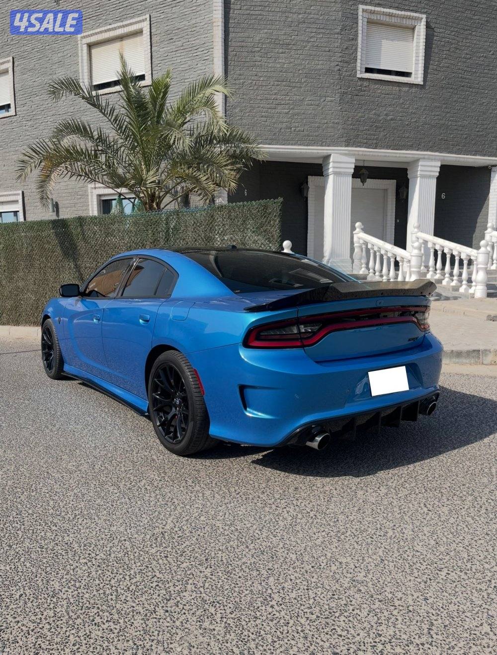 دوج تشارجر اس ار تي1