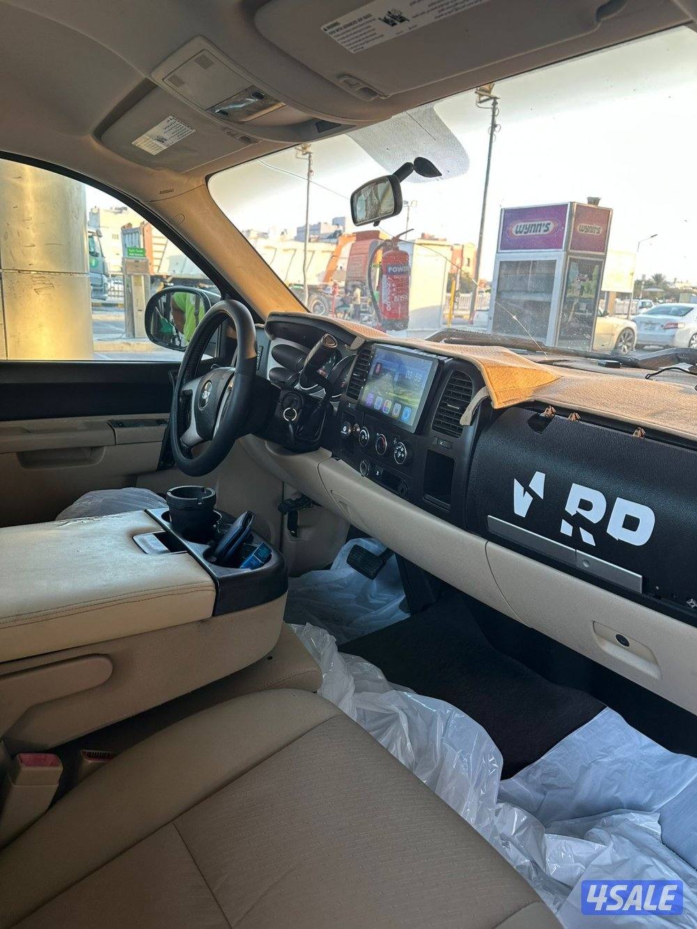 للبيع وانيت سلفرادو2