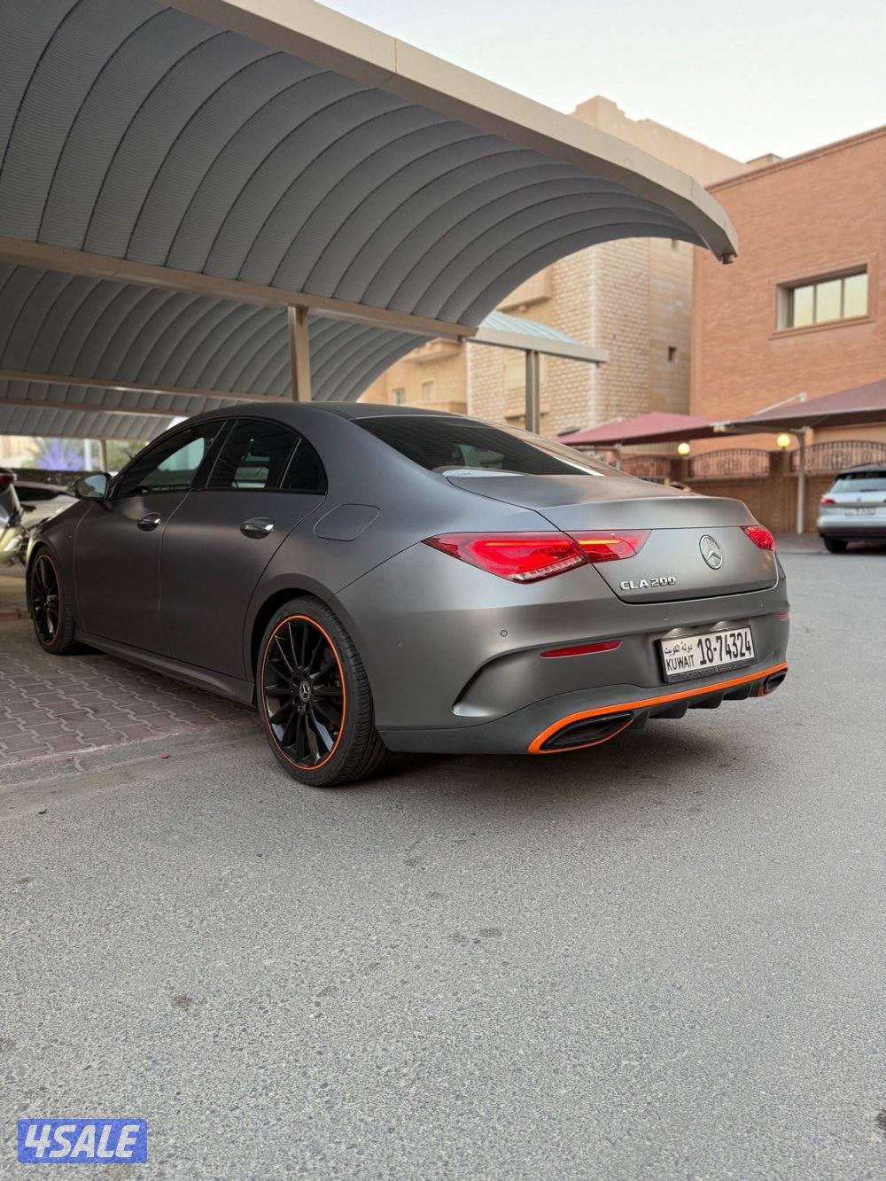 للبيع مرسيدس cla2001