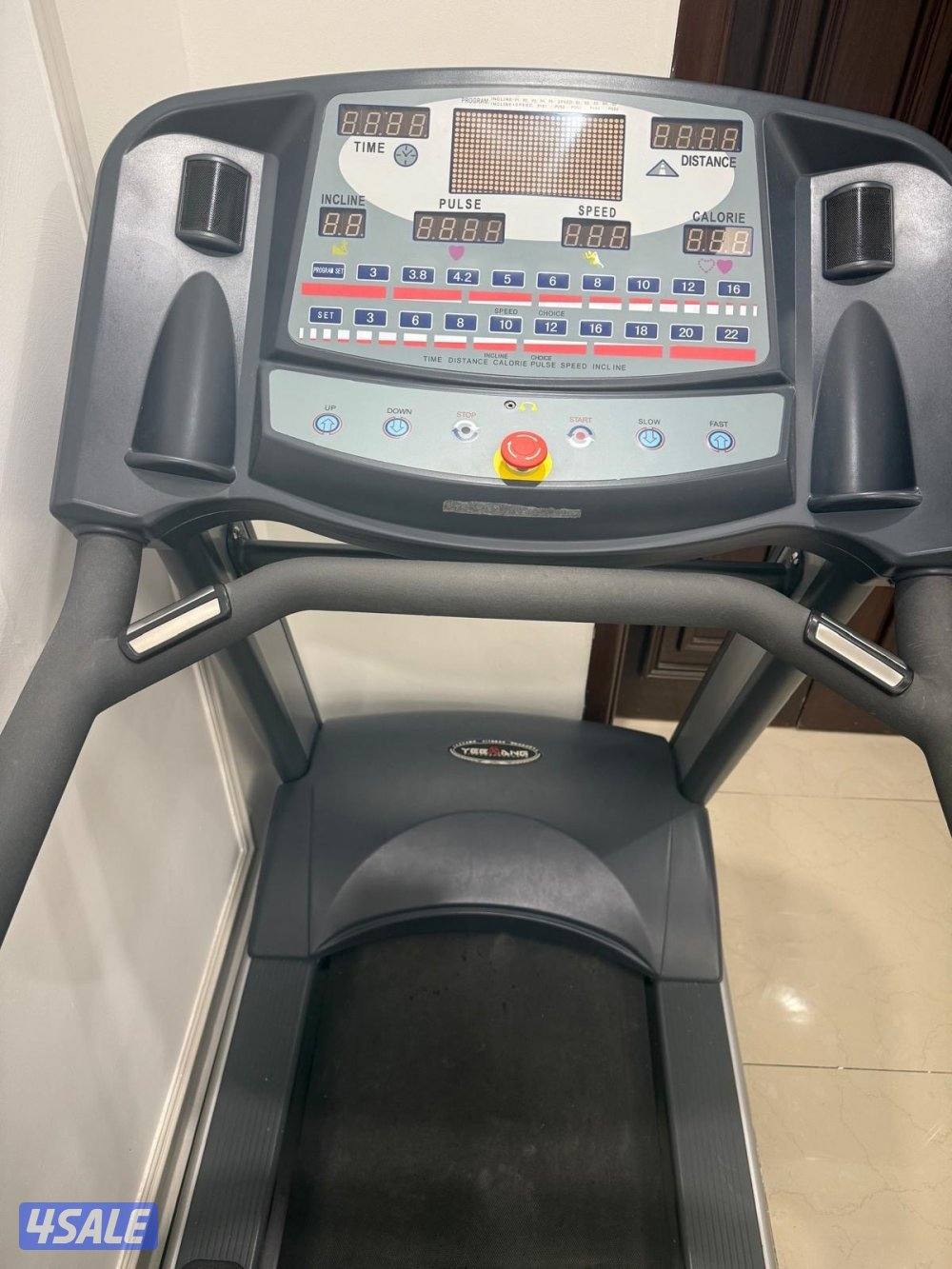 للبيع جهاز مشي0