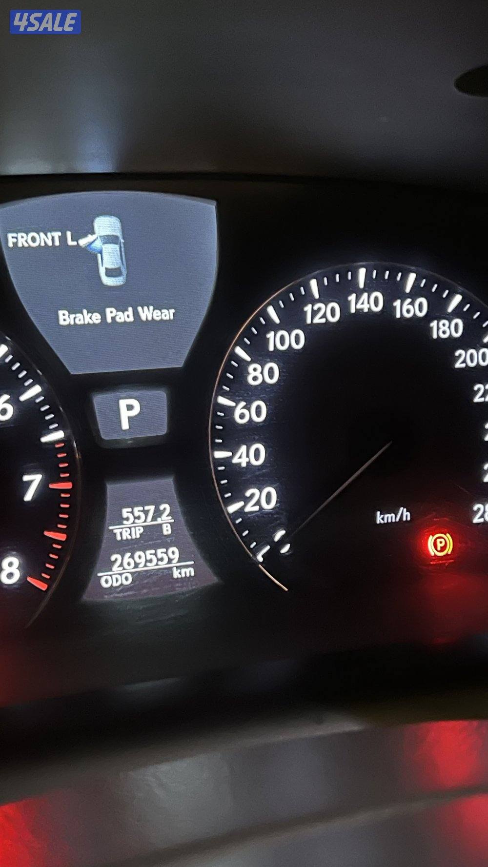 للبيع لكزس 460L 2010 صبغ الوكاله ماعدا قطعه6