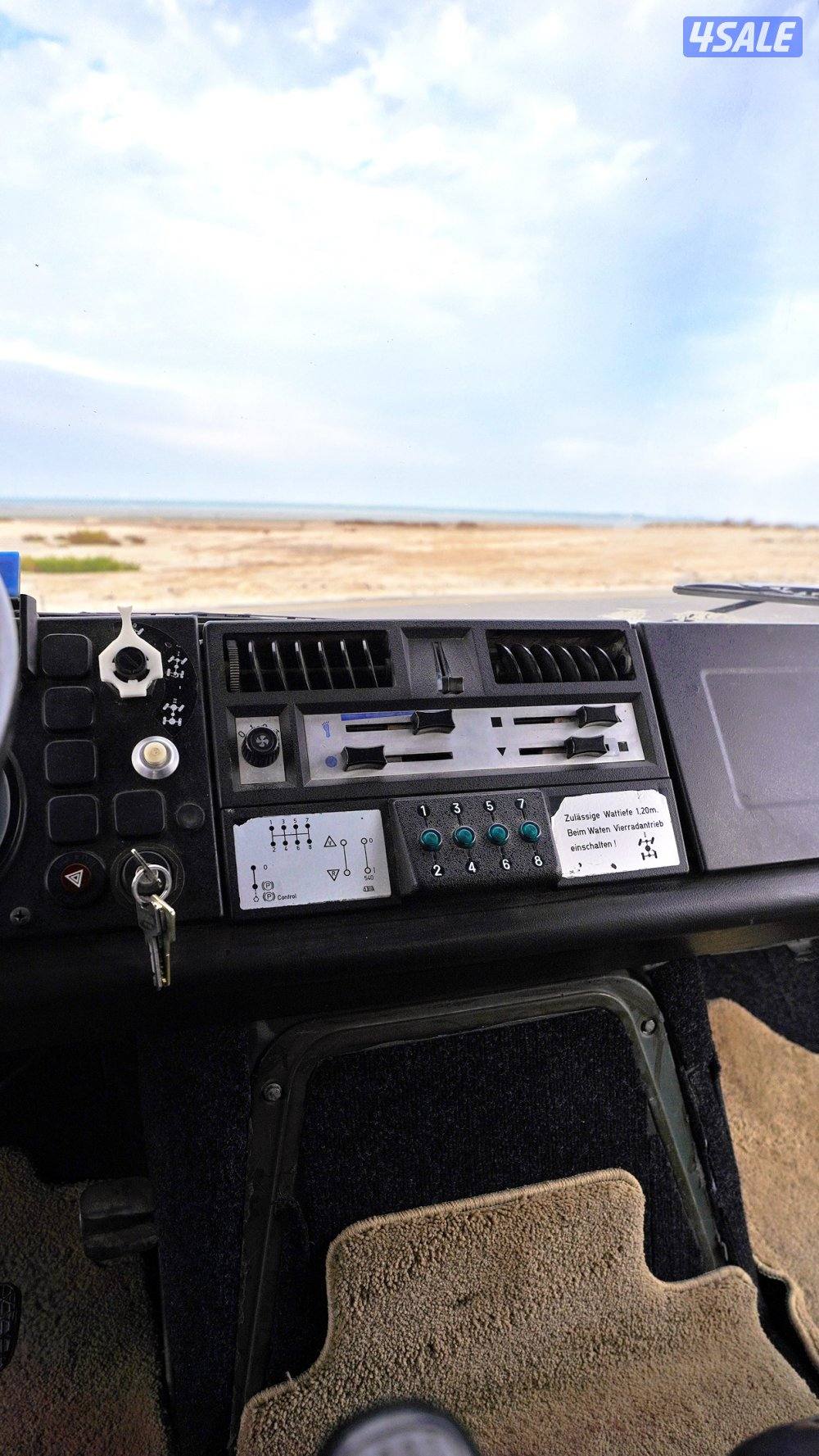 مرسيدس بنز يونيموق ١٣٠٠ أل موديل ١٩٨٦ بحاله ممتازه6