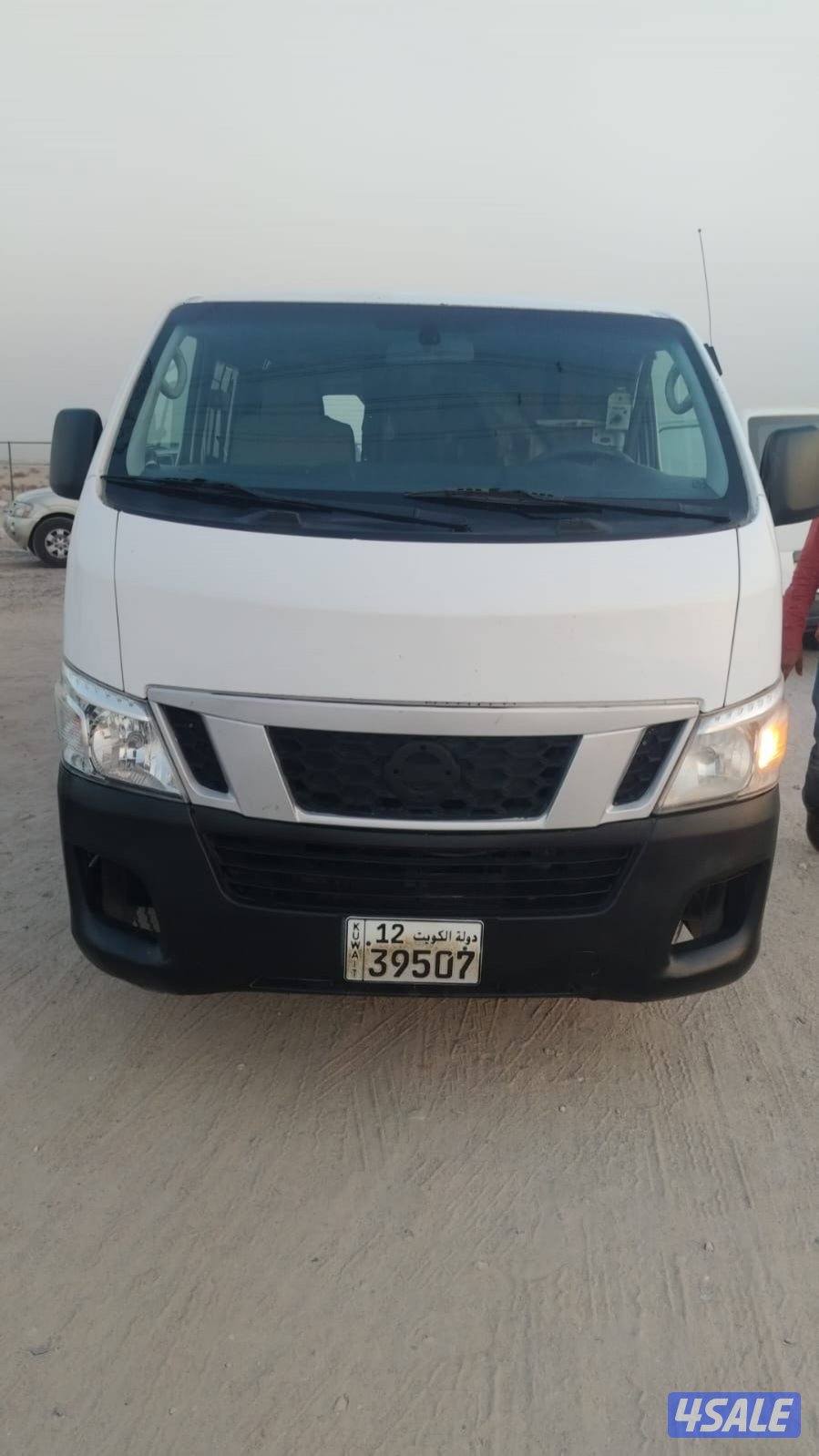 Nissan bus 2014 model1