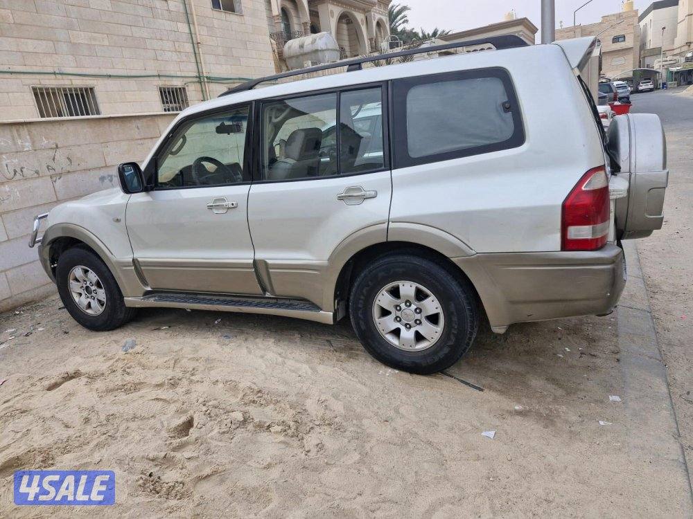 باجيرو ٢٠٠٦ بحالة ممتازه3