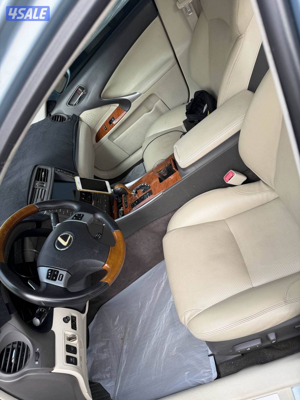 للبيع لكزس كامل مواصفات تم عمل سيرفس تواير جدد شرط الفحص6