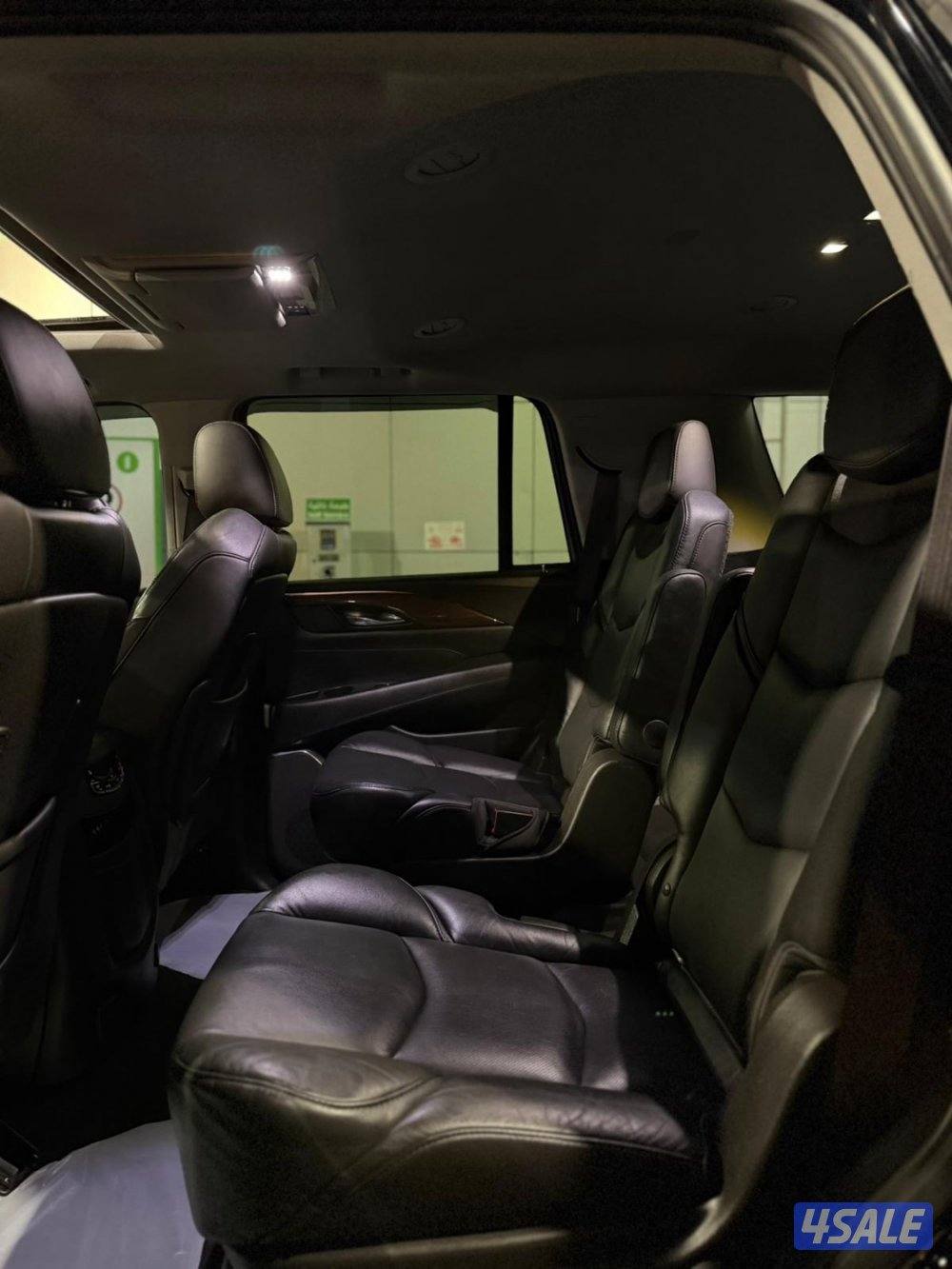 للبيع اسكاليد 20167