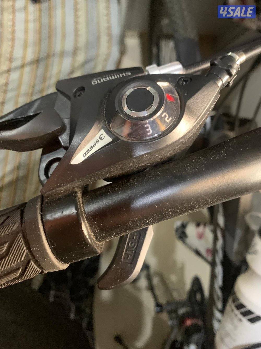 قاري مقاس 28 شرك ة ARROW يتسفط وفيه سرعات و وزنيات0