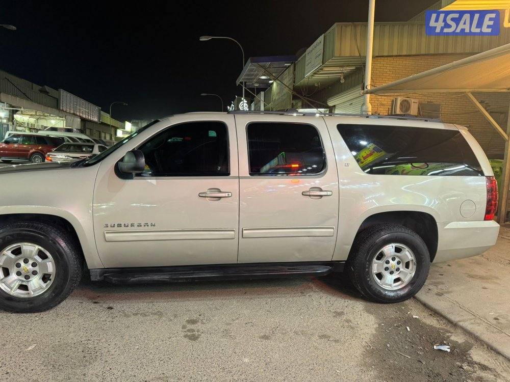 تاهو للبيع مالك اول3