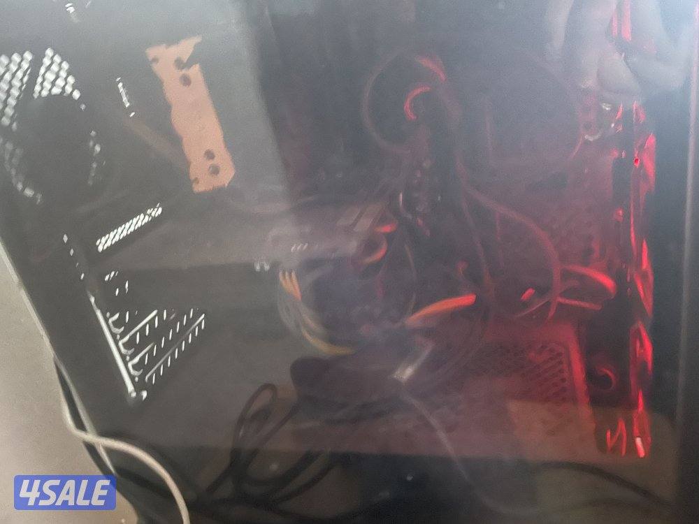 لالبيع بي سي حق العاب البي سي نضيف مايشكي من شي معا جميع اغراضه0