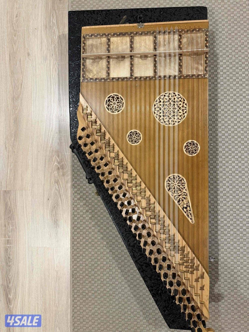 الة قانون مصرية جودة عالية مع كامل ملحقاتها صناعة ناصف وراجي0