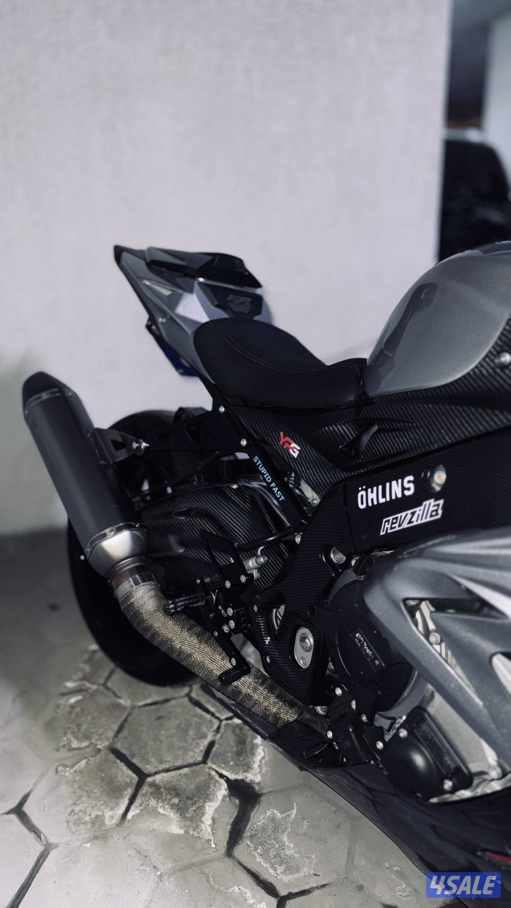 للبيع BMW S1000RR1