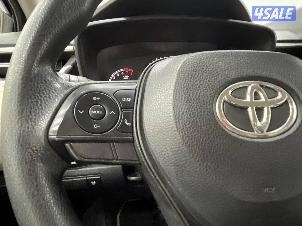 TOYOTA COROLLA 1.6L XLI STD OPTION7