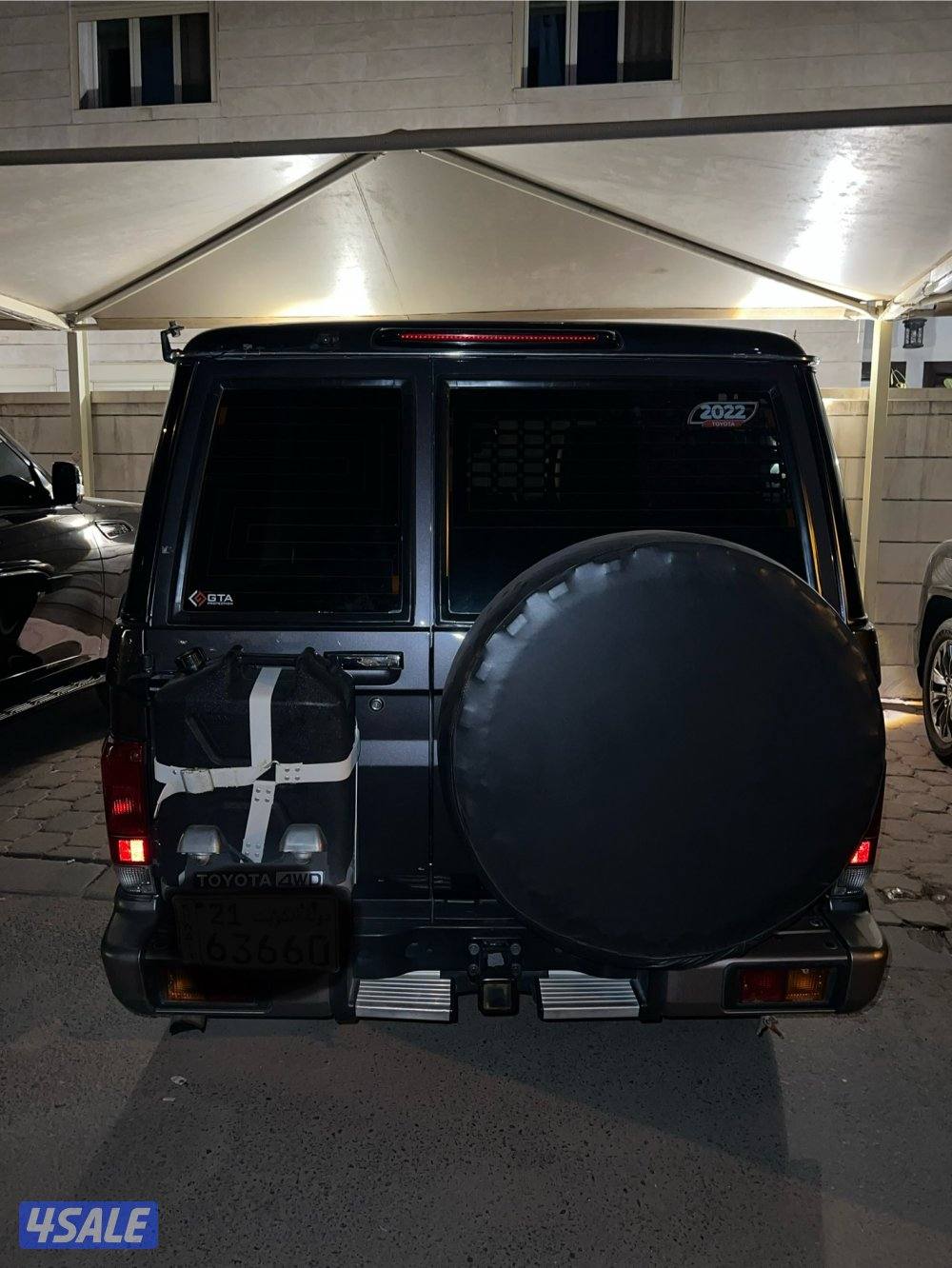 للبيع جيب نص ٢٠٢٢2