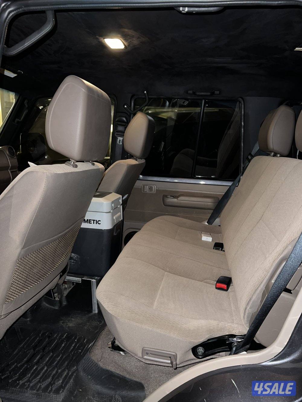 للبيع جيب نص ٢٠٢٢6