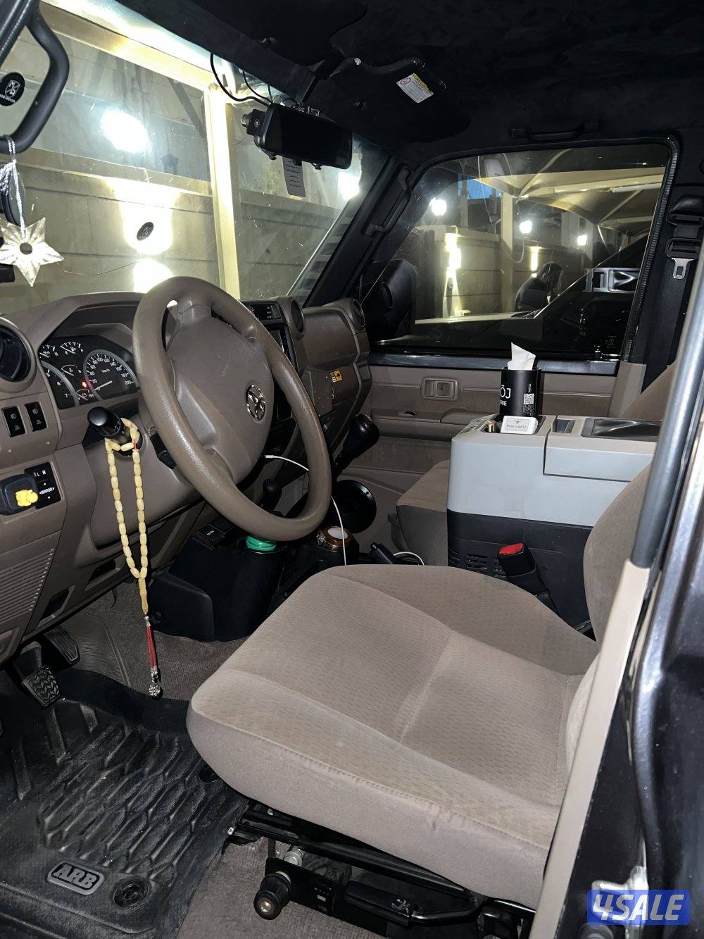 للبيع جيب نص ٢٠٢٢7