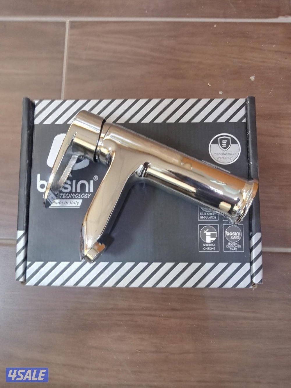 للبيع مجموعة اغراض ادوات صحيه1