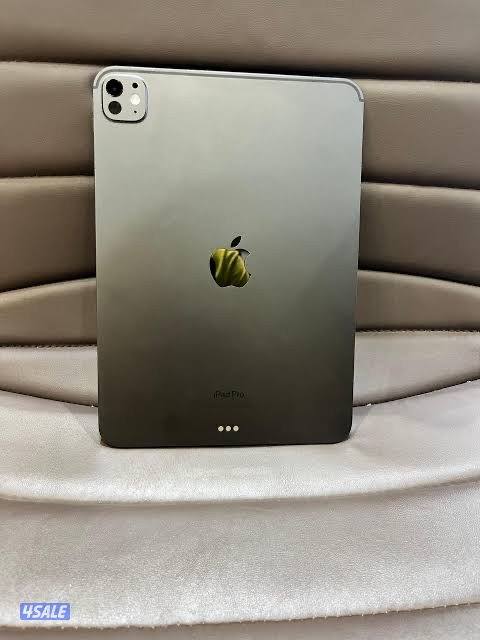 ايباد M4 برو 11 انش0