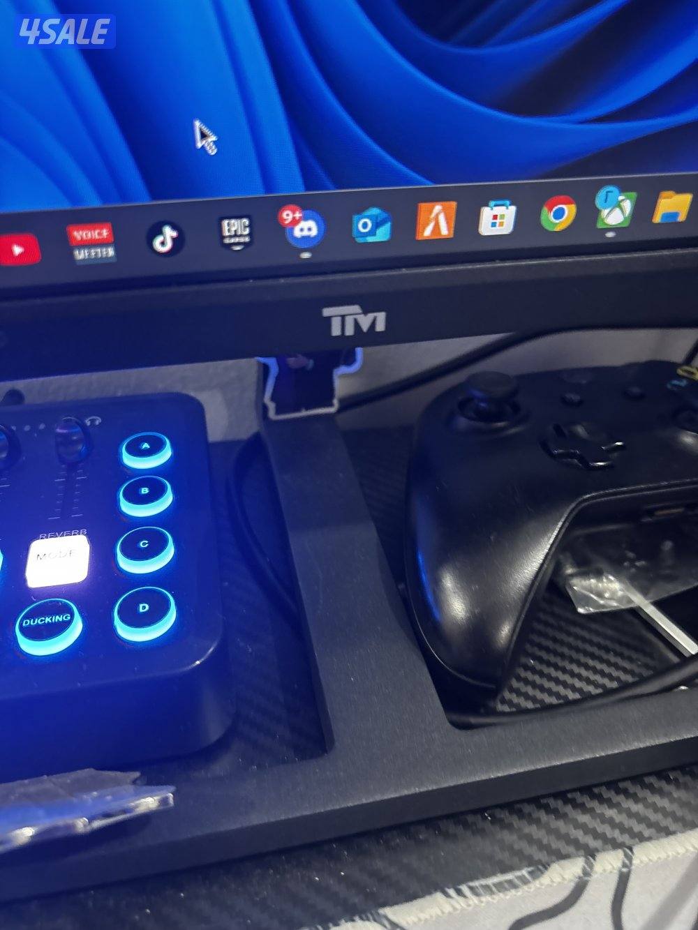 شاشة 27 بوصة0