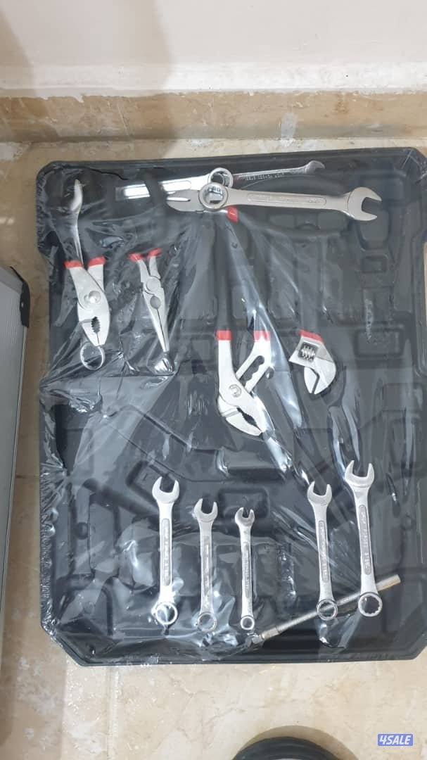 اغراض منزلية متفرقة للبيع بداعي السفر وكلها جديدة بالكرتون2