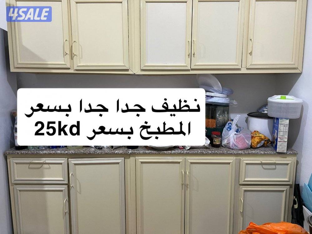 طاولات وخزائن5