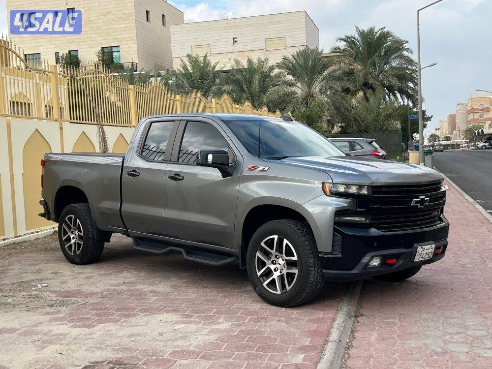 للبيع وانيت سلفرادو تريل بوس موديل ٢٠١٩1