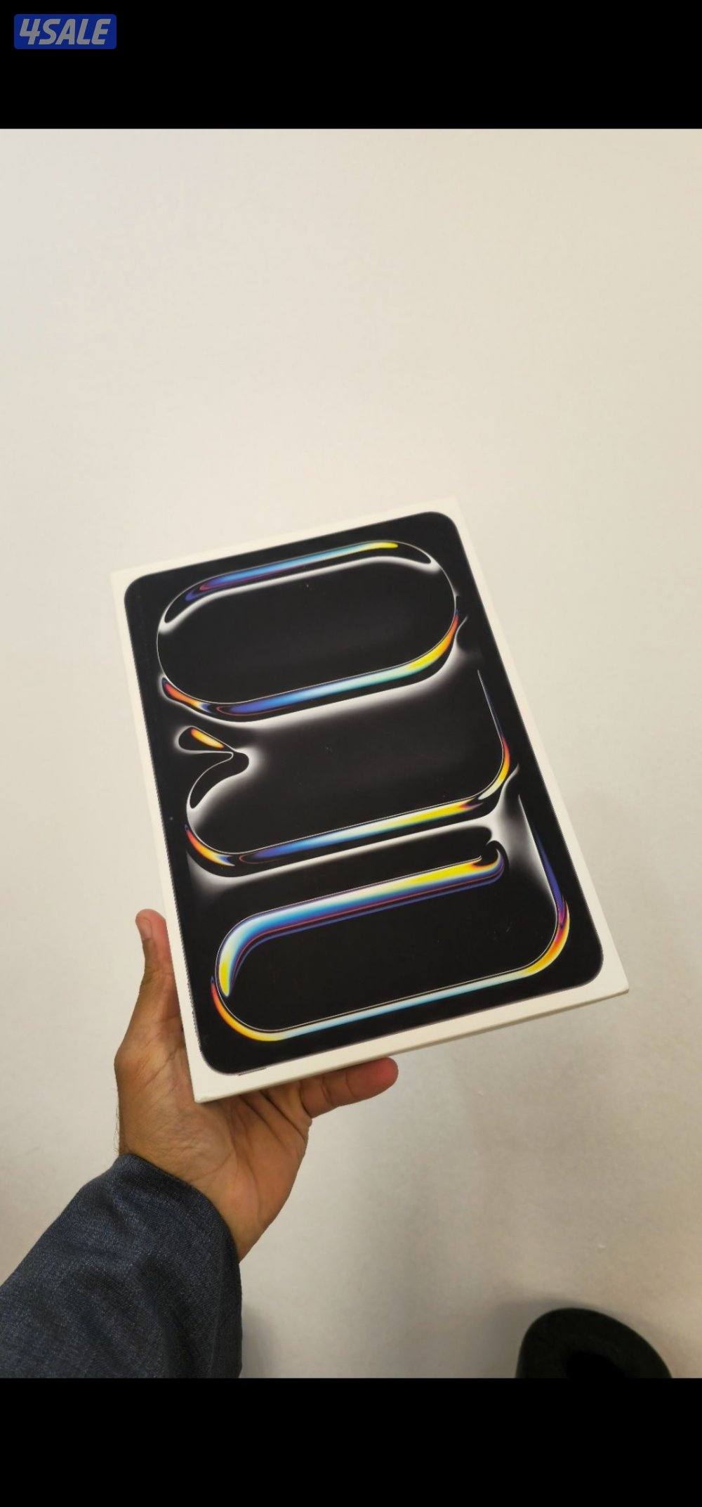 ايباد برو للبيع 11 انش 256 بطاريه 100%4
