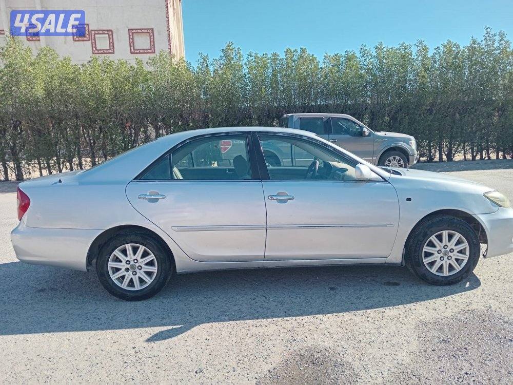 للبيع كامري على المنظور3