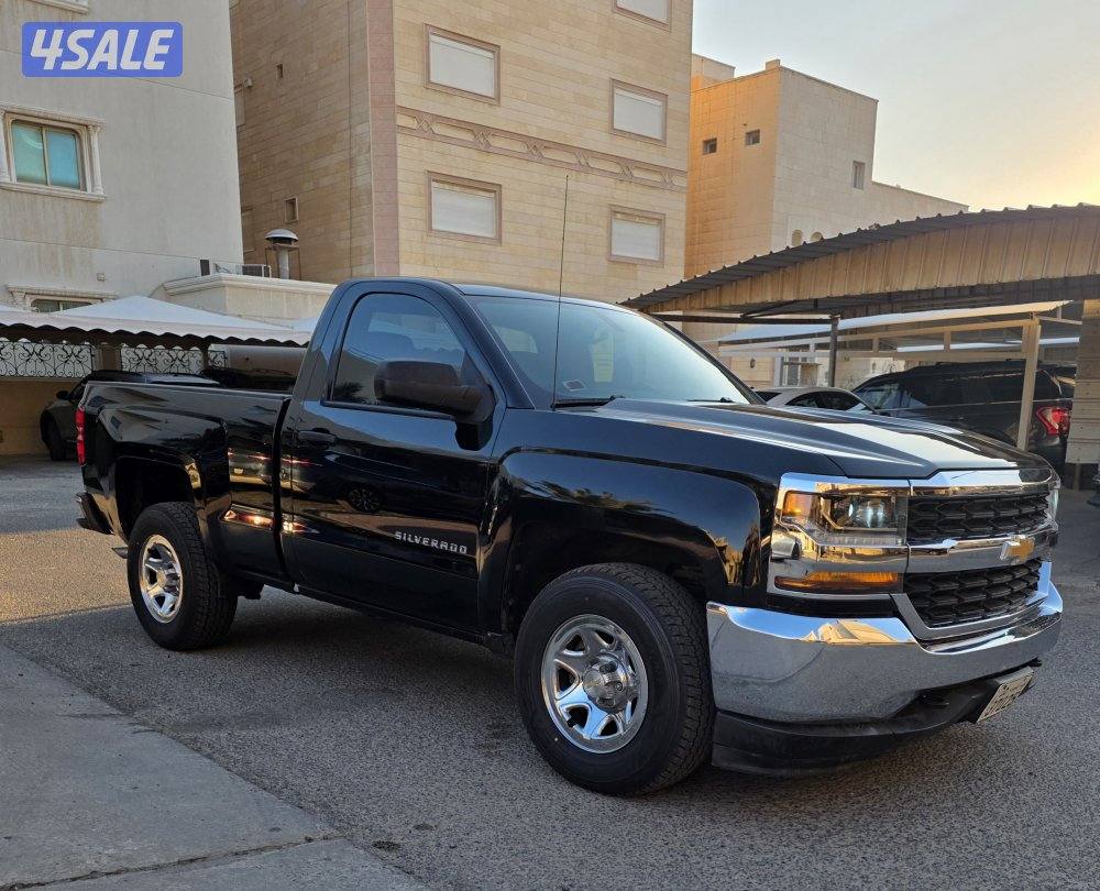 🔴للبيع سيلفرادو 2018🔴1